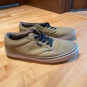 Brown thick vans